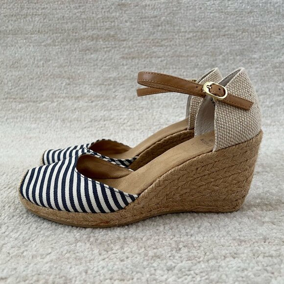 White Mountain Espadrille Wedge Heels Sandals Shoes 7.5 - Picture 1 of 9